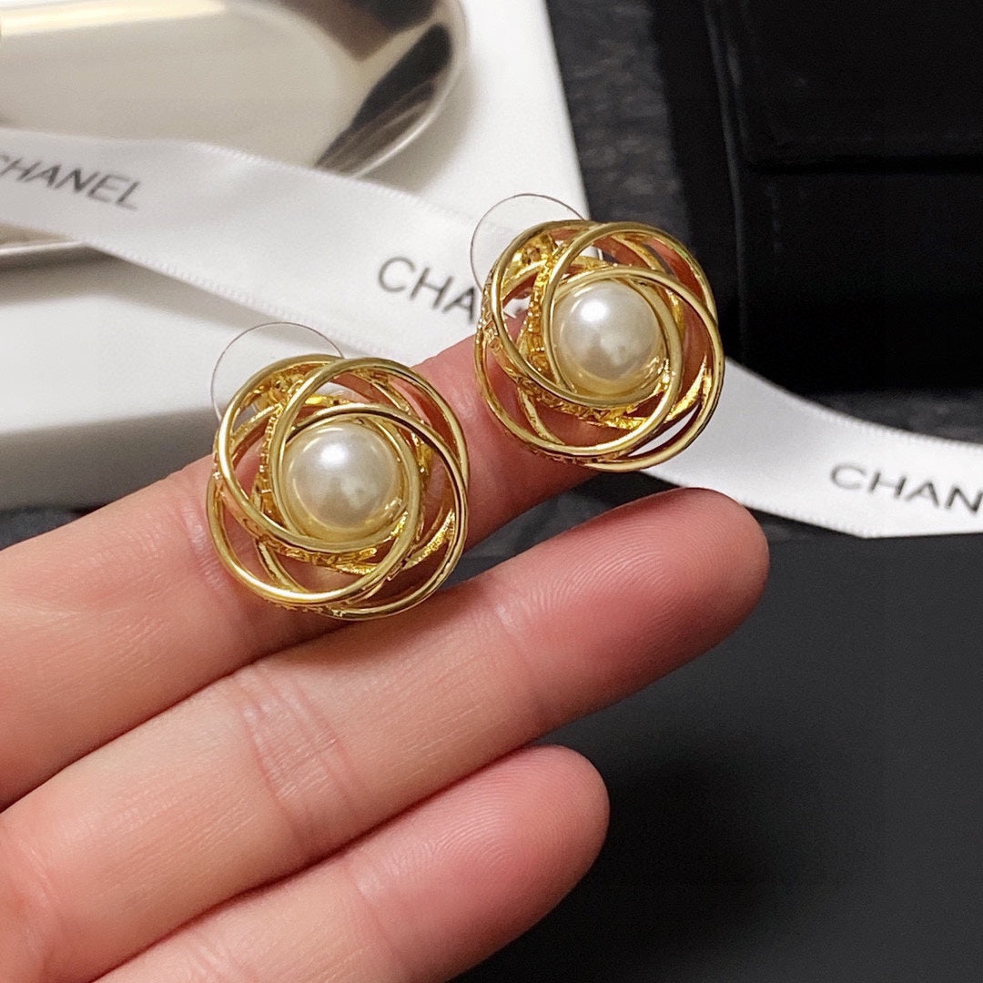 Chanel Pearl 18K Gold Earrings
